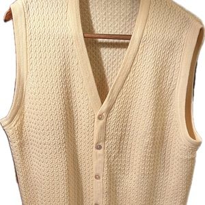 Bobby Jones V neck button down sweater vest